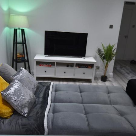 Cozy! 2-Bedroom Exclusive Apartment Near Bristol City Centre Easton Speedwell Sleeps Upto 6 Exterior foto