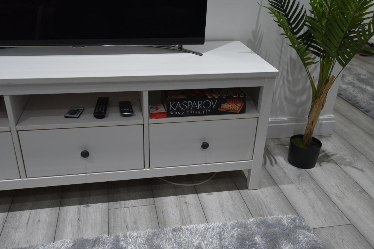 Cozy! 2-Bedroom Exclusive Apartment Near Bristol City Centre Easton Speedwell Sleeps Upto 6 Exterior foto