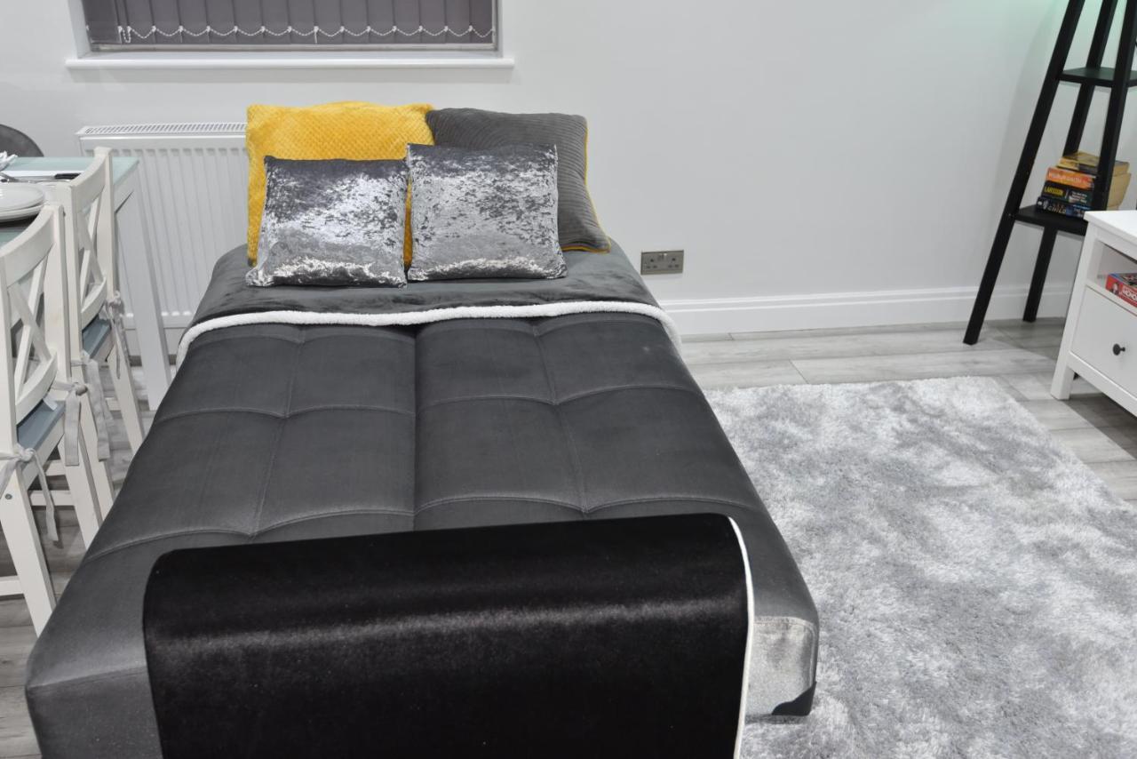Cozy! 2-Bedroom Exclusive Apartment Near Bristol City Centre Easton Speedwell Sleeps Upto 6 Exterior foto