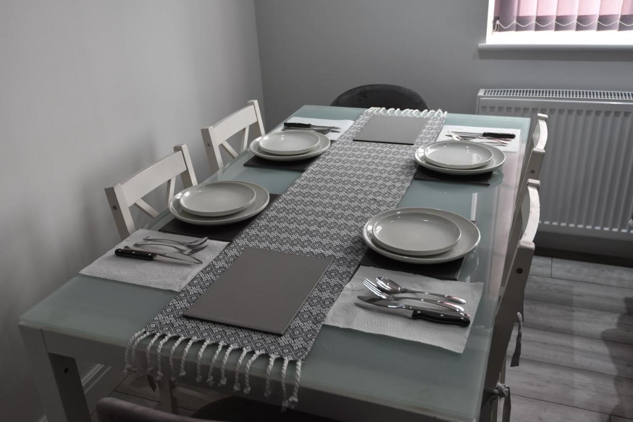 Cozy! 2-Bedroom Exclusive Apartment Near Bristol City Centre Easton Speedwell Sleeps Upto 6 Exterior foto