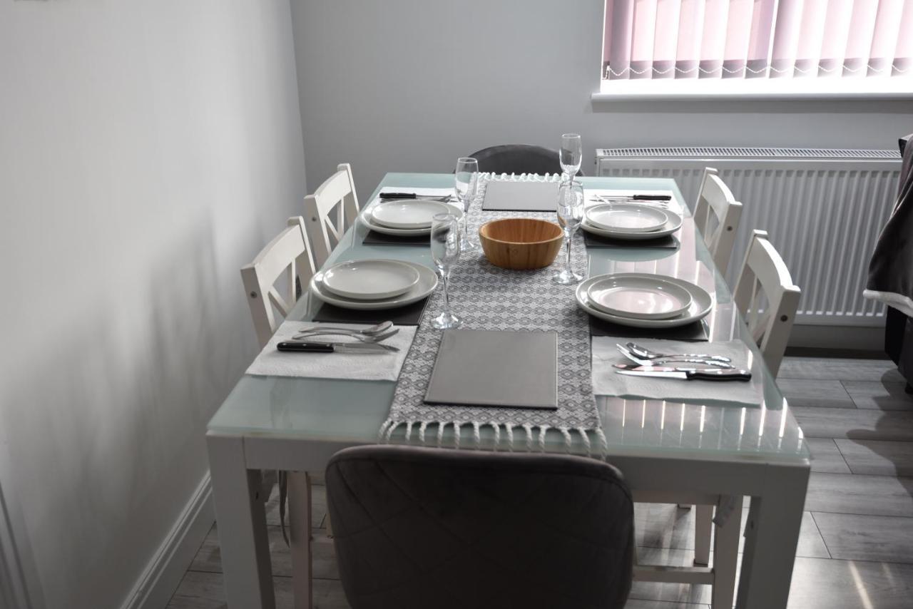 Cozy! 2-Bedroom Exclusive Apartment Near Bristol City Centre Easton Speedwell Sleeps Upto 6 Exterior foto